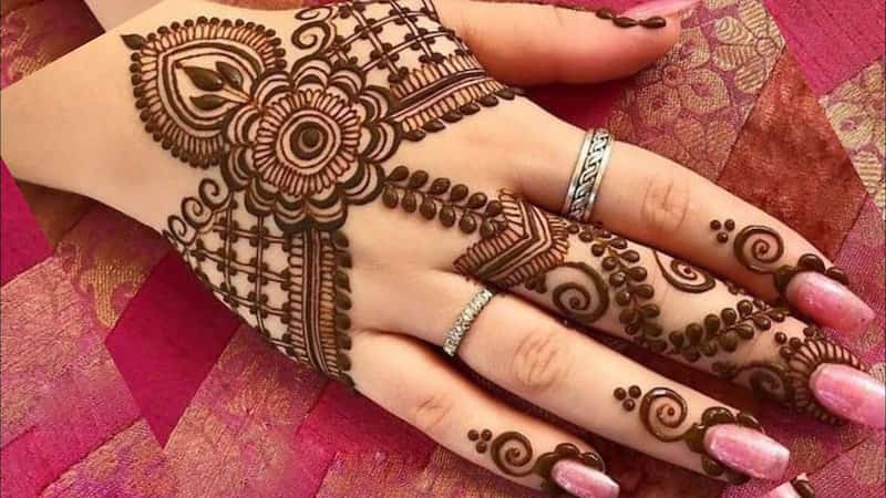 تصویر 1 از حنا هندی رنگی اصل با ترکیبات طبیعی و کیفیت بالا